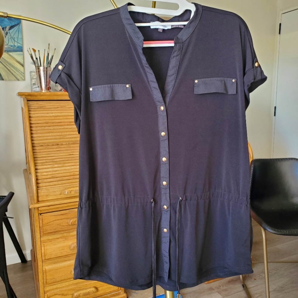 Calvin Klein top blouse. Size S will fit and M.